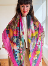 Bloombastic Cashmere