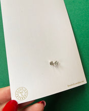 Treasure Card - Ocean Garden - Pearl Earrings